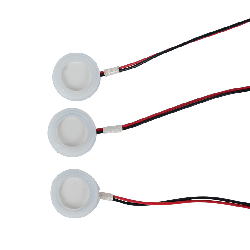 20mm2,4mhz ultralydforstøvningstransduseroscillator Piezoelektrisk keramisk transduser for aromaterapimaskin essensiell oljeforstøvning